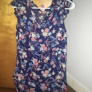 Sheer Floral Hi-lo Top Large